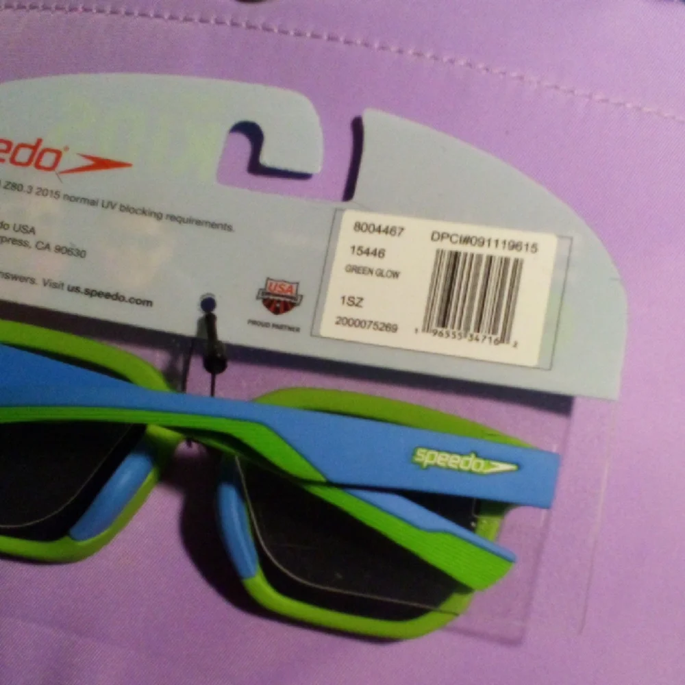 NWT! Speedo Kids Sunglasses